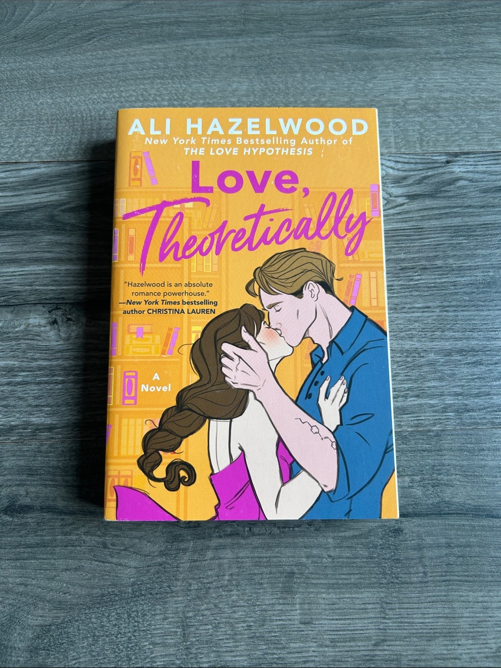 🌸 3 For $20 🌸 Love Theoretically by Ali Hazelwood